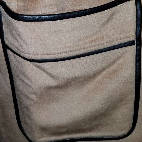 NYANDCOMPANY Tan & Black Lined Jacket/Vest/Cape - Picture 6 of 8